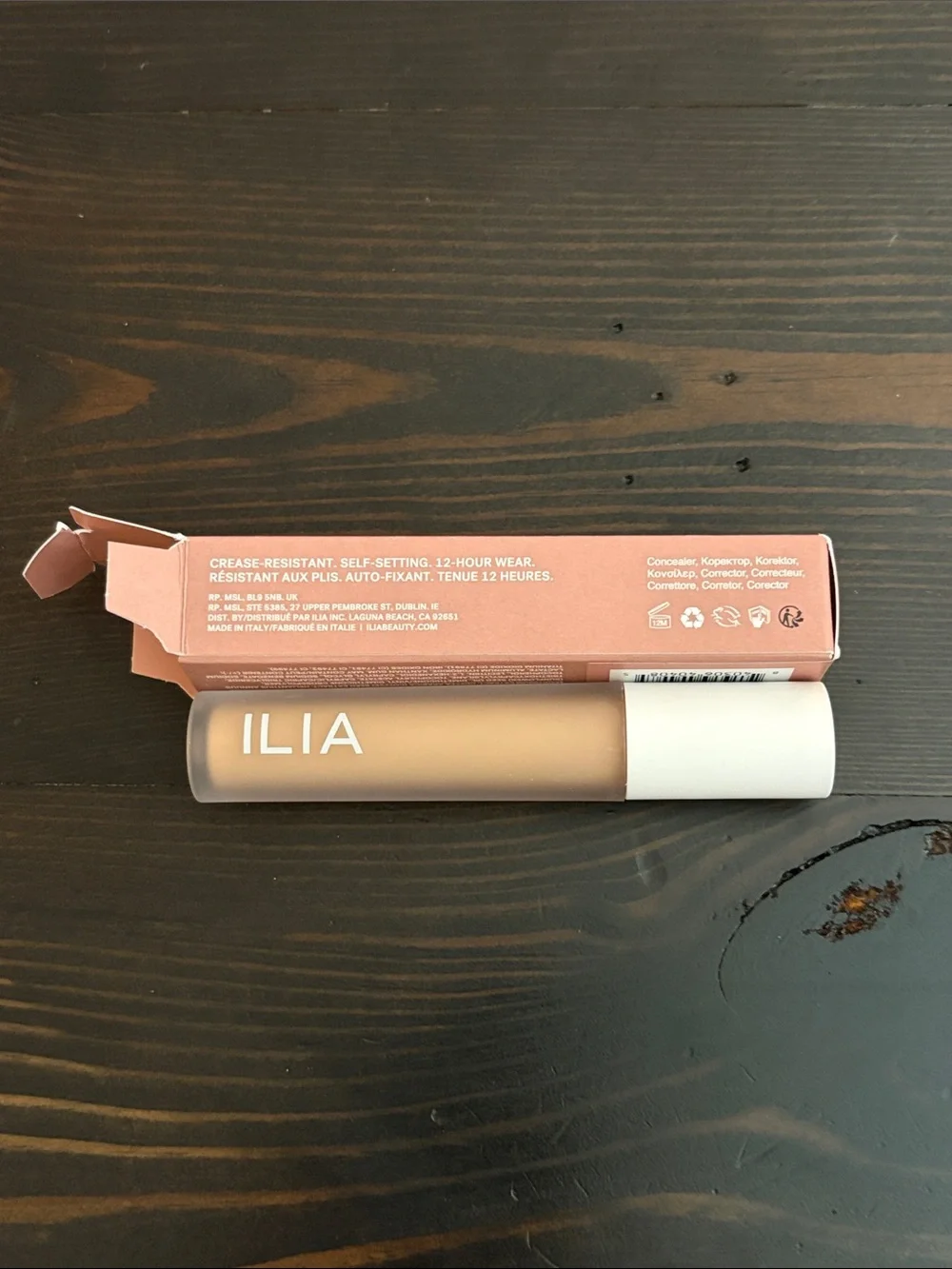 ILIA Skin Blur Serum Concealer — 17W NINON light- medium warm color